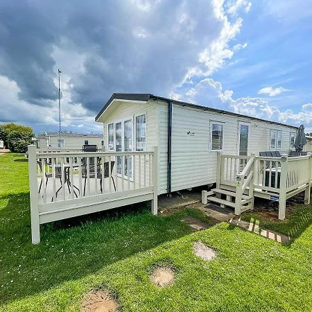 Hotel Lovely Caravan Nearby The Beach In Hunstanton, Norfolk Ref 23071C Exterior foto